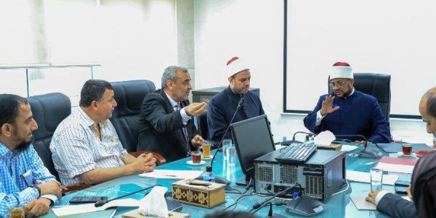 البحوث الإسلاميَّة يناقش تطوير آليَّات الإيفاد الخارجي وتعزيز الحضور الدَّولي للأزهر