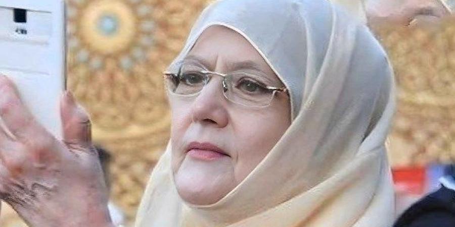 ربنا ينتقم منك يا حرامي.. تحرك قانوني من شمس البارودي ضد منتحل صفتها على فيسبوك