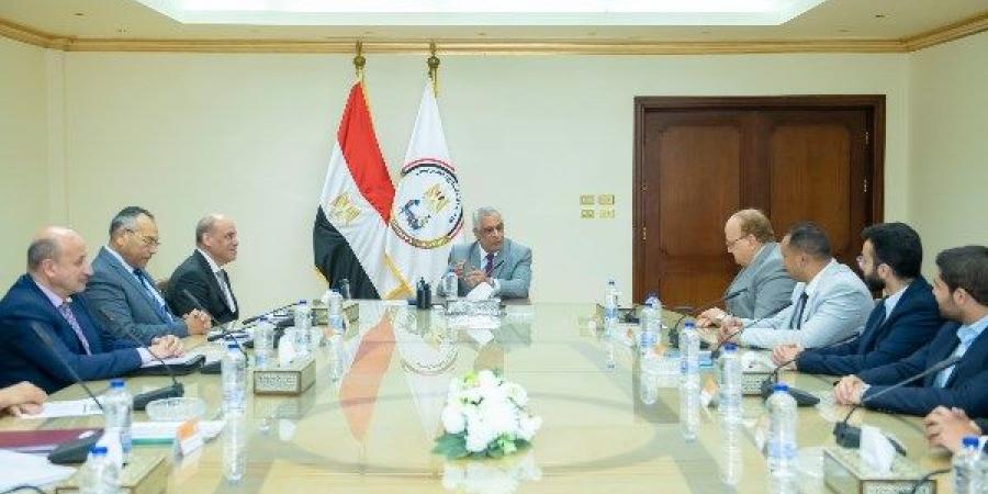 توظيف تقنيات الذكاء الاصطناعي.. جمبلاط: نولي اهتماما كبيرا لربط البحث العلمي بالصناعة