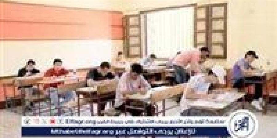 تداول مزعوم لأسئلة الدراسات الاجتماعية بالجيزة.. وصفحات الغش الإلكتروني تدّعي نشر الامتحان أثناء انعقاد اللجان