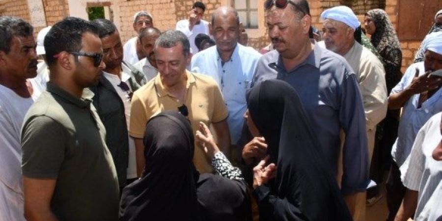 محافظ أسوان: إدراج قرية بشاير الخير وجميع قرى العون الغذائى ضمن المرحلة الثانية من "حياة كريمة"