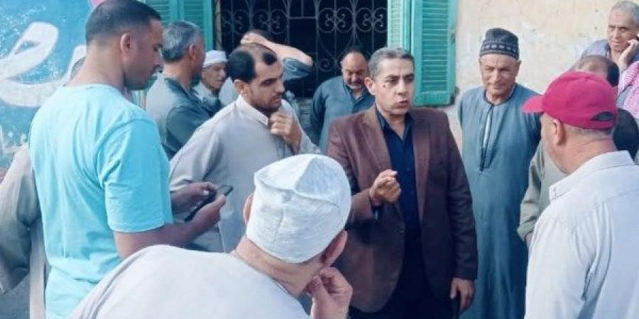 خلال جولة مفاجئة.. وكيل زراعة كفر الشيخ يتابع منظومة صرف الأسمدة| صور