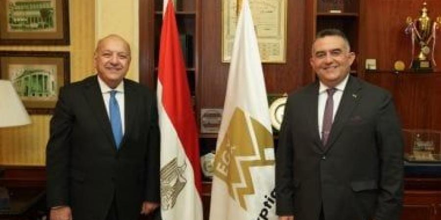 رئيس البورصة: مجلس النواب شريك رئيسي بدعم البيئة التشريعية المحفزة للاستثمار
