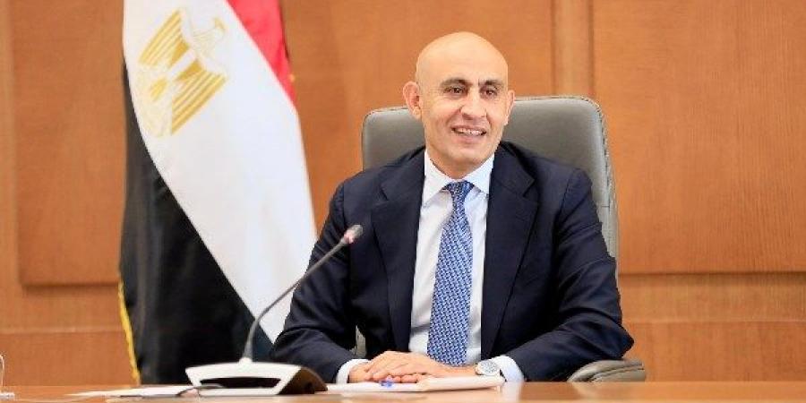 2000 جنيه حافز إثابة لرؤساء لجان ومراقبي إمتحانات الدبلومات الفنية و1000 للملاحظين