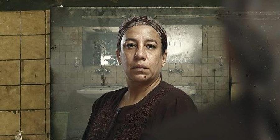 شاهد البوسترات الفردية لمسلسل " أندر إيدج"