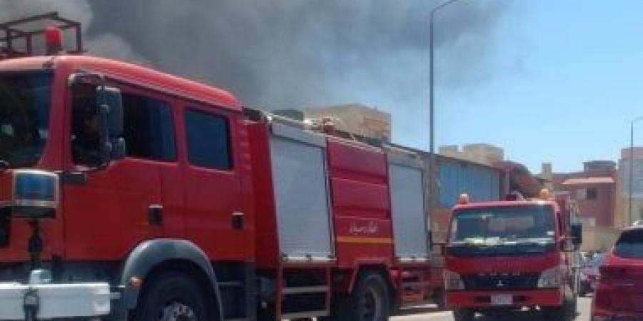 إخماد حريق داخل أستوديو تصوير فى مصر الجديدة دون إصابات
