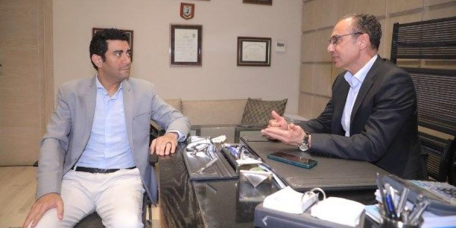 رئيس صحة النواب: ميزانية الدولة لاتتحمل زيادة رواتب الأطباء.. وأقترح منحهم تسهيلات ضريبية