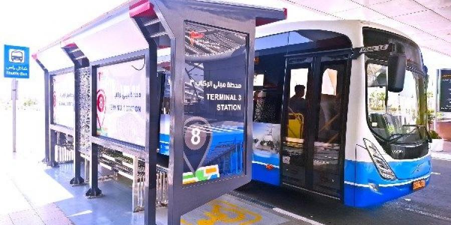 مطار القاهرة يطور محطات  "الشاتل باص" لراحة الركاب .. صور