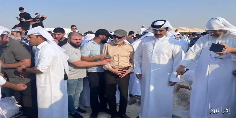قادة حماس يظهرون في الدوحة بعد مزاعم إسرائيل باستهدافهم، بينهم حسام بدران (فيديو)
