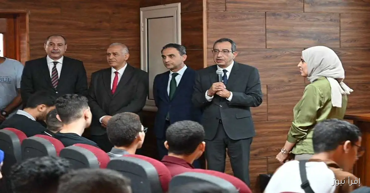 جامعة الفيوم تحتفل ببدء العام الدراسي الجديد بجولات ميدانية وأنشطة طلابية مميزة وتكريم المتفوقين