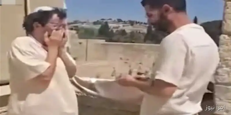 استفزاز جديد في قلب القدس: عرض زواج أمام حائط البراق يثير جدلاً بعد تقديمه من قبل منتج موسيقي للمستوطنين