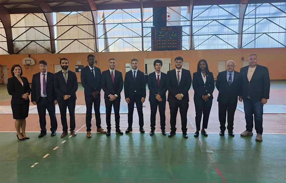 الحكام المصريون يحققون نجاحًا في اختبارات الاتحاد الدولي للسلاح بالجزائر