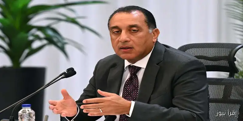 رئيس الوزراء يؤكد أهمية الحفاظ على التراث والطابع التخطيطي في تطوير منطقة وسط البلد