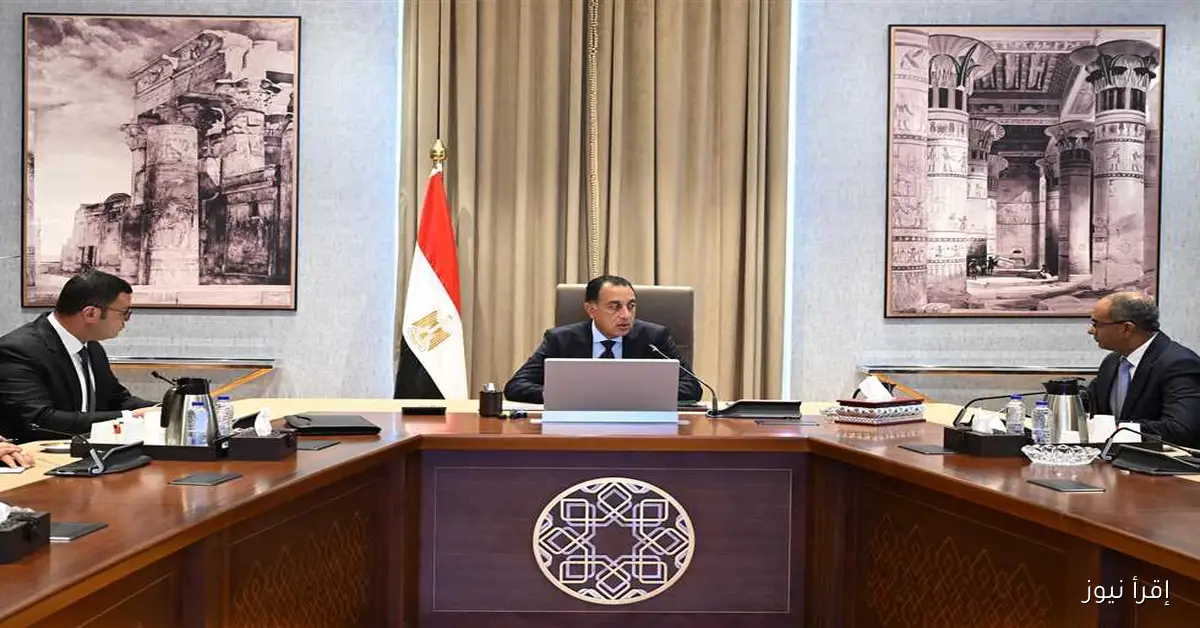 رئيس الوزراء يتابع تنفيذ خطة التوسع في إنشاء محطات لتحلية مياه البحر