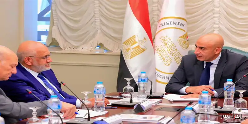 «عبداللطيف» يناقش سبل التعاون في تطوير التعليم مع المدير التنفيذي لمصر في مجموعة البنك الدولي