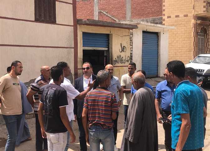 لجنة هندسية تعاين قرى ريف المنتزه بالإسكندرية لتنفيذ مشروع الصرف الصحي