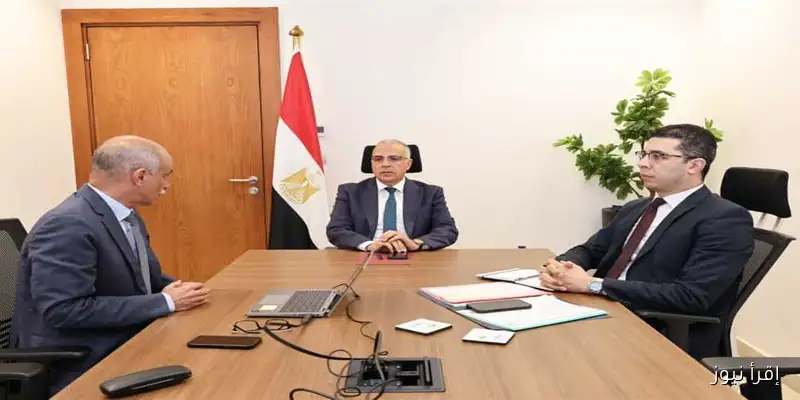 وزير الري يتابع تطوير أنظمة الرصد والمراقبة وتشغيل السد العالي وصيانة خزان أسوان