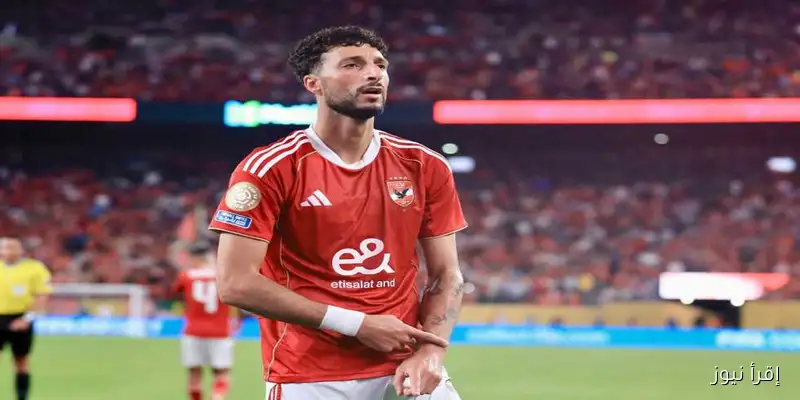 وسام أبوعلي يثير حماس جماهير الأهلي بتصرف مميز بالقميص الأحمر