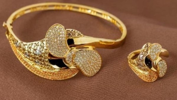 تحركات سعر الذهب اليوم 27 نوفمبر 2025