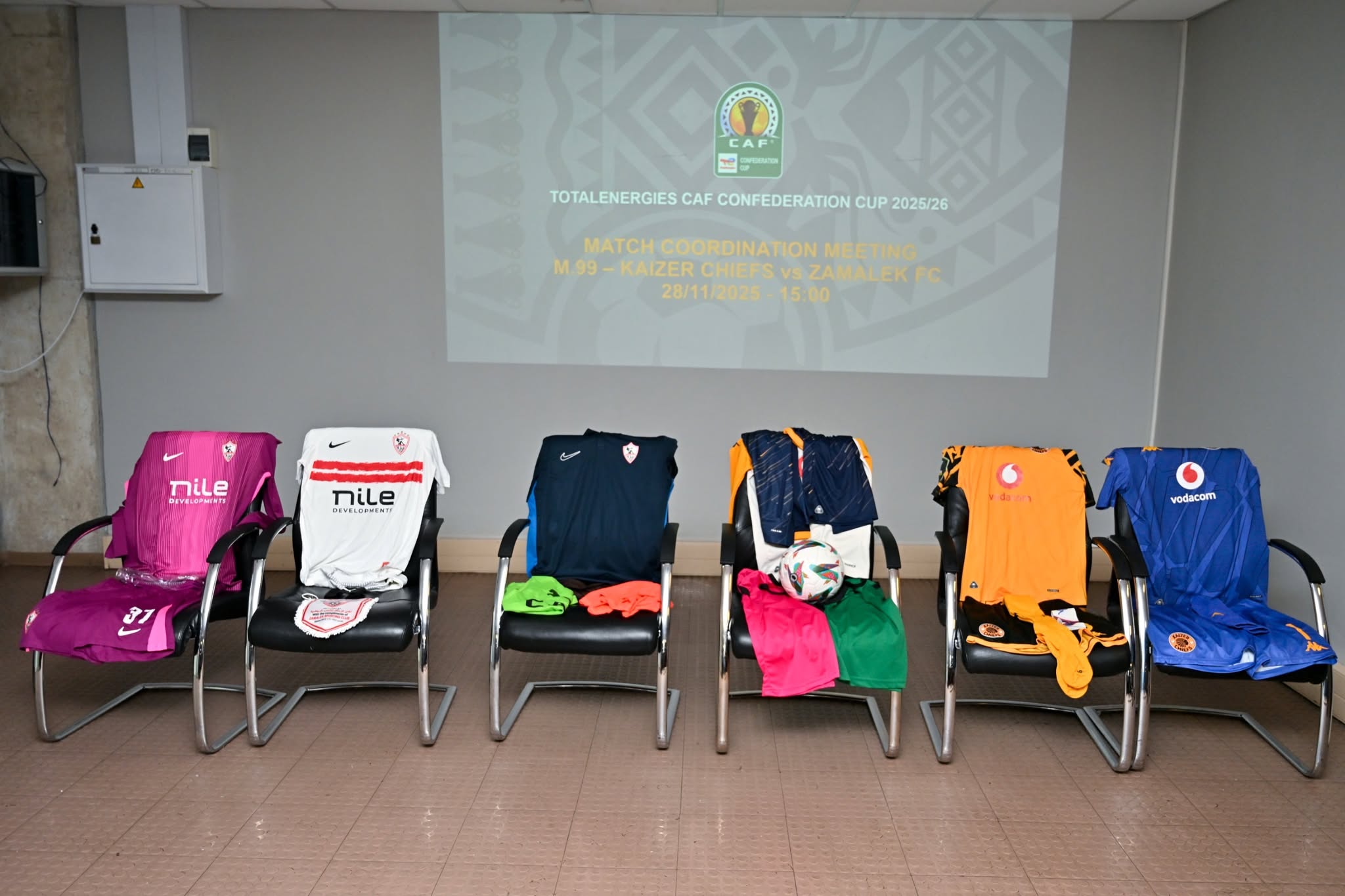 ملابس الزمالك وكايزر تشيفز ملابس الزمالك وكايزر تشيفز