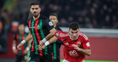 الأهلي يضغط بحثًا عن التعادل أمام الجيش الملكي في 60 دقيقة والنتيجة 1-0