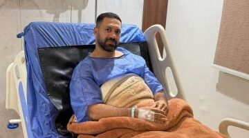 1764481144 حسني عبد ربه نجم الإسماعيلي السابق يخضع لجراحة في الركبة