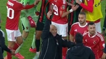 أزمة مباراة الأهلي والجيش الملكي المغربي بسبب آلة حادة وزجاجات