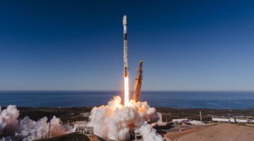 إطلاق مميز للقمر الصناعي فاي 1 في إطار مبادرة الفضاء للجميع