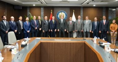 إيني تعلن عن مد التزامها لاستغلال موارد خليج السويس ودلتا النيل