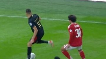 الأهلى يتأخر بهدف أمام الجيش الملكى في الشوط الأول