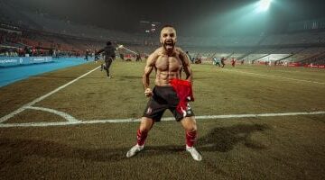 الأهلي يكشف عن لقطات جديدة من نهائي القرن في ذكرى