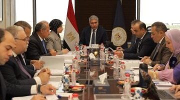 السياحة والآثار تكشف عن ارتفاع رحلات الطيران السياحية بنسبة 24