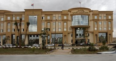 القضاء الاقتصادي يعلن عن غرامات مالية على قيادات شركات كبرى بسبب مخالفات في الأسهم