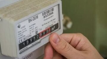 الكهرباء تعلن بدء اختبار خط الربط مع السعودية استعدادًا للتشغيل