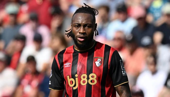 بسبب هالاند.. مانشستر سيتي ينافس ليفربول على صفقة هجوم جديدة