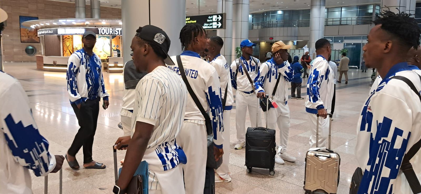 ريفرز النيجيري يصل القاهرة