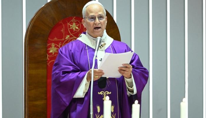 بيروت تحتضن بابا الفاتيكان.. دعوة للسلام وسط القصف الإسرائيلي