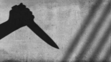 تحقيقات تكشف الأسباب زوجة تقتل زوجها بسكين وهو نايم في