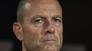 توروب يطلب مشاهدة ثنائي الأهلي قبل حسم مصيرهما وموقف إمام