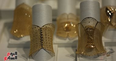 توقعات أسعار الذهب غدا وسط حذر في الأسواق العالمية