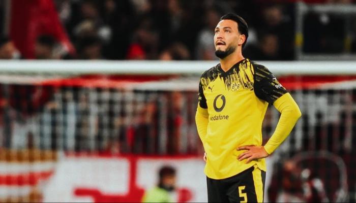 دورتموند يفاجئ بن سبعيني في أسوأ وقت ممكن