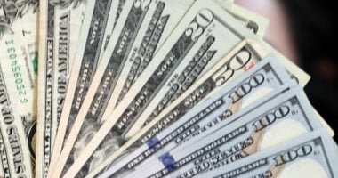سعر الدولار اليوم الثلاثاء في بنك كريدي أجريكول يسجل 47.70 جنيه للشراء