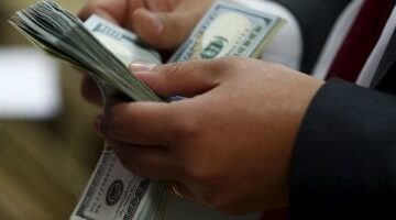 سعر الدولار اليوم الخميس في بنك المصرف المتحد يسجل 4734