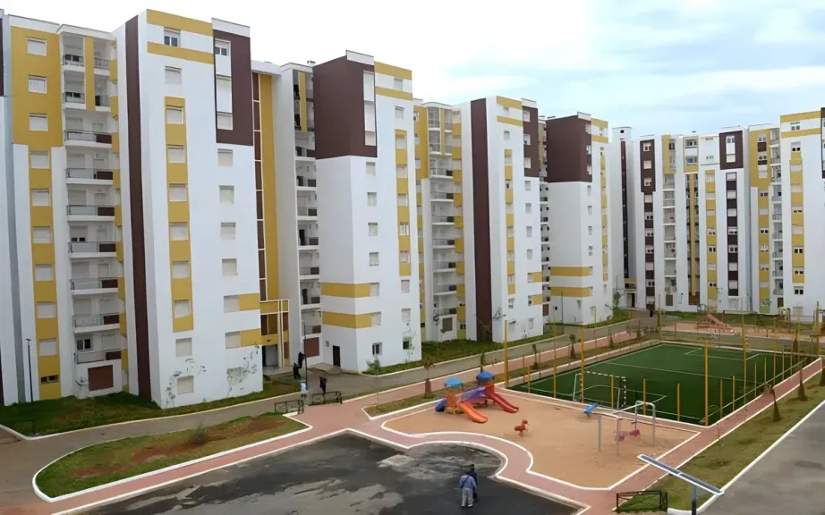 رابط مباشر .. سكنات عدل 3 www aadl dz الجزائر 2025 استعلم بكل سهولة عن اسماء المقبولين