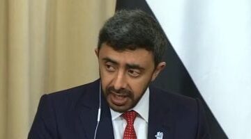 عبدالله بن زايد يناقش مع روبيو آخر تطورات الأوضاع في