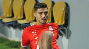 محمد شريف وريان وأفشة يجلسون على مقاعد البدلاء في مباراة