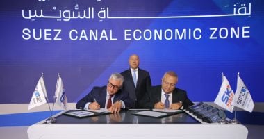 مصر تعلن توقيع عقد تشغيل محطة متعددة الأغراض بميناء السخنة مع شركة سكاي بورتس