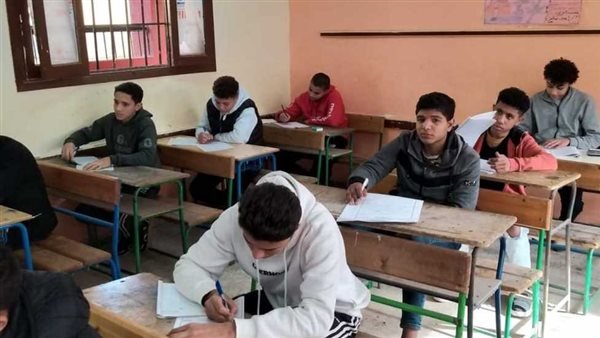 مواعيد امتحانات الترم الأول 2026 لطلاب الإعدادية