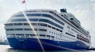 ميناء غرب بورسعيد يستقبل السفينة السياحية CELESTYAL JOURNEY ويشهد توافد