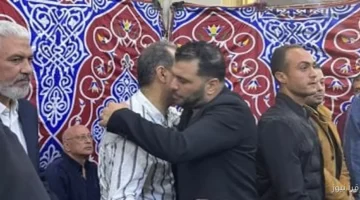 نجوم الكرة المصريين يقدمون واجب العزاء في وفاة محمد صبري